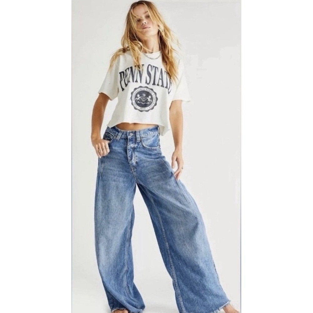 We The Free People Old West Wide Slouchy High 31x29 Lightest Denim Jeans Womens